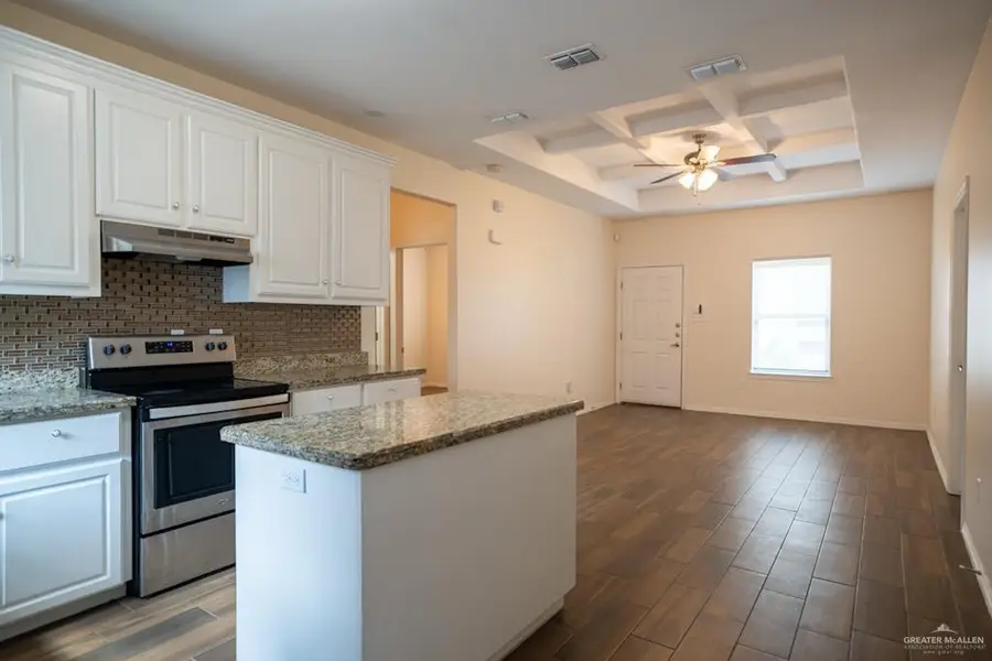 415 Carlisle Avenue, Edinburg, TX 78539 - Image #3