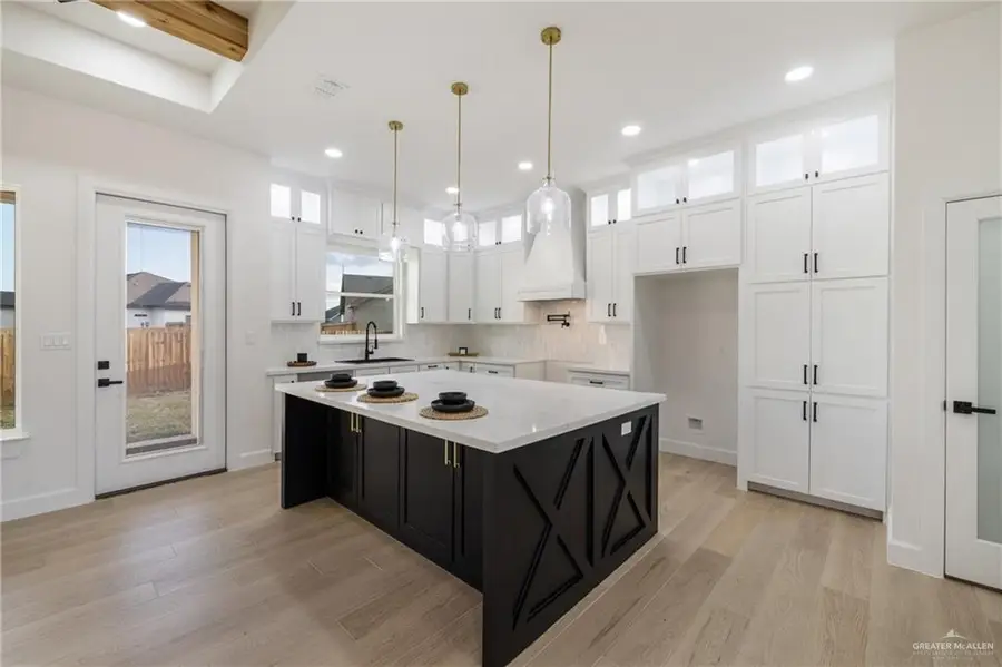 901 Milania Drive, La Feria, TX 78559 - Image #2