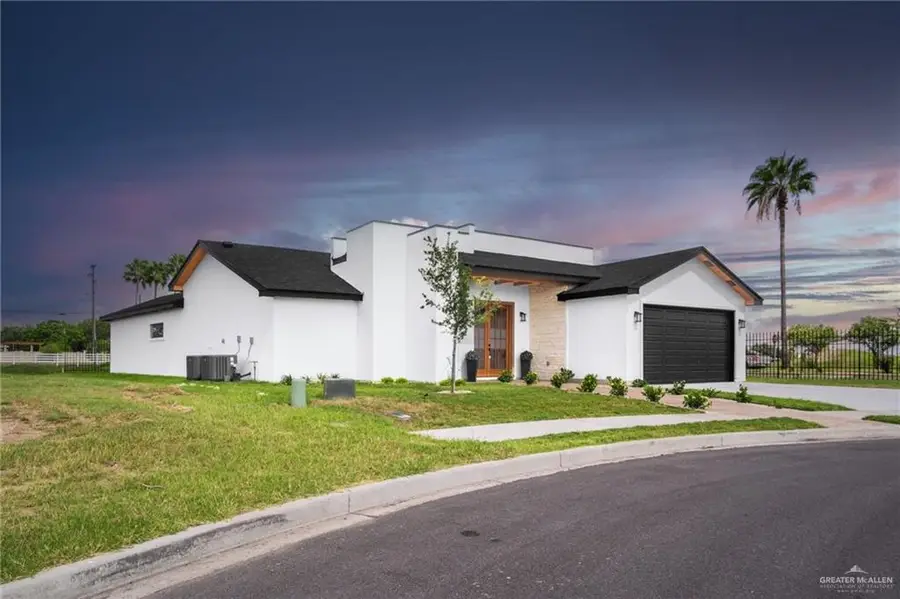 2600 E Guerlain Drive, Edinburg, TX 78542 - #2