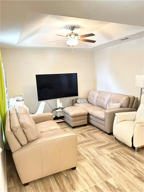 3271 Los Arcos Circle, Weslaco, TX 78599 - Image #2