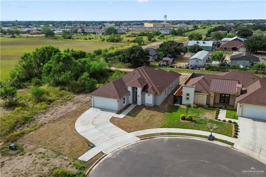 409 W La Pointe Avenue, Mission, TX 78573 - Image #3