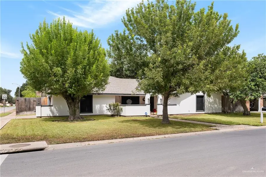 312 W Jonquil Avenue, McAllen, TX 78501 - Image #2