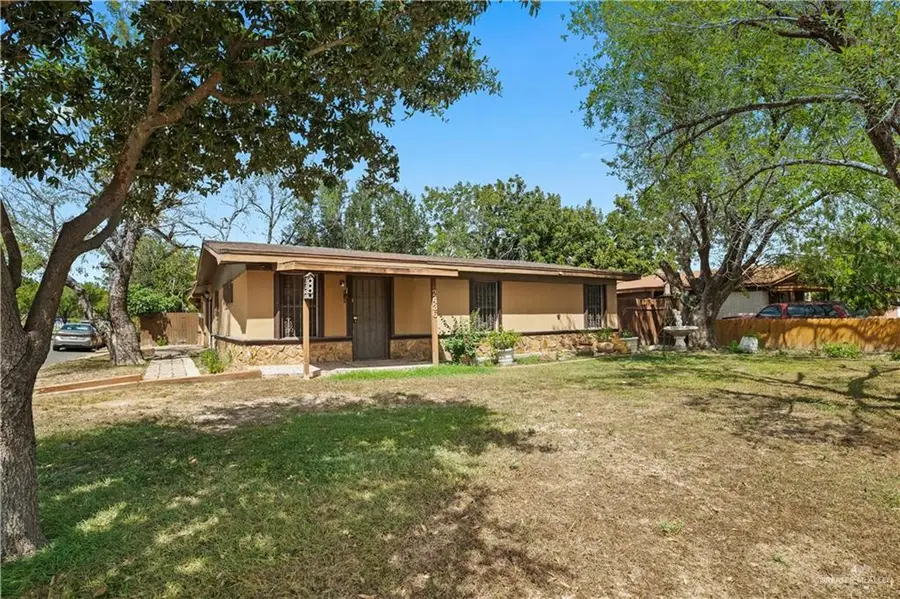 2436 Quince Avenue, McAllen, TX 78501 - Image #2