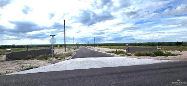 1 Embassy Street, Rio Grande City, TX 78582