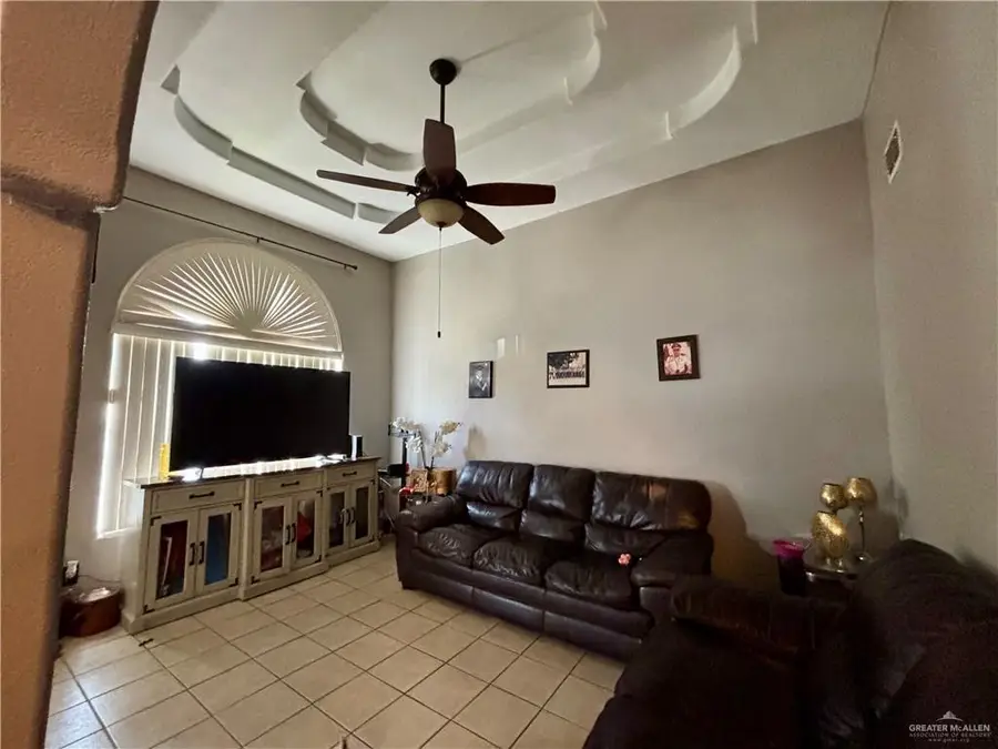 6808 S Mariposa Lane, Pharr, TX 78577 - Image #2