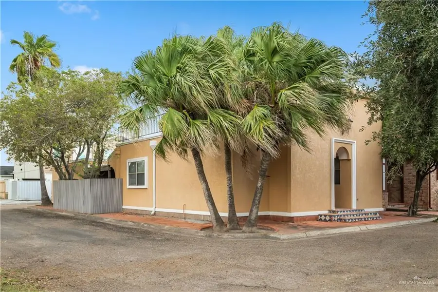 1006 S Border Avenue, Weslaco, TX 78599 - Image #2