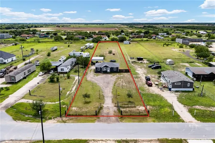 9007 Vista De Palmas Drive, Edcouch, TX 78538 - Image #3