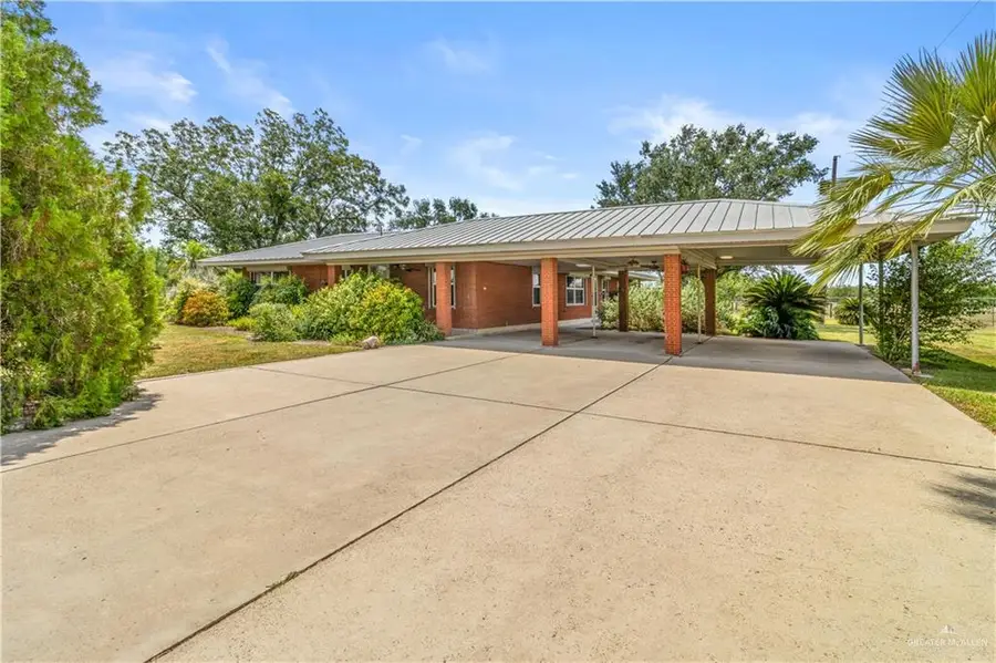 28664 S Altas Palmas Road, Harlingen, TX 78552 - Image #2