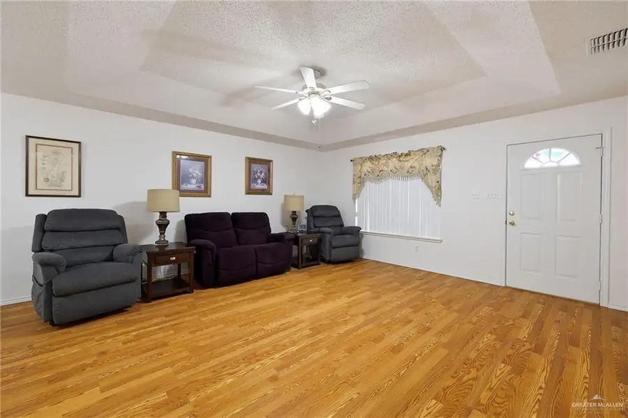 1813 Jefferson Street, Mission, TX 78572 - Image #3