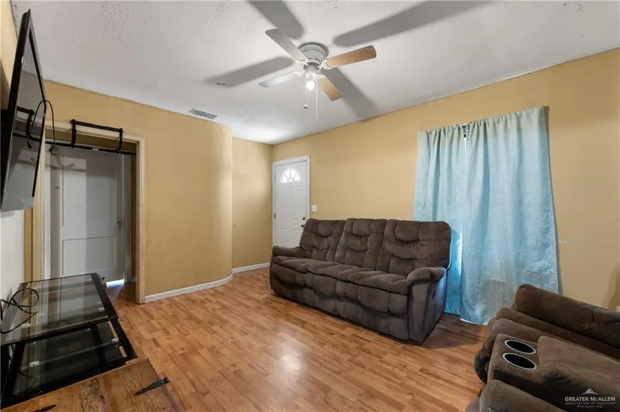 221 E Taft Street, Harlingen, TX 78550 - Image #3
