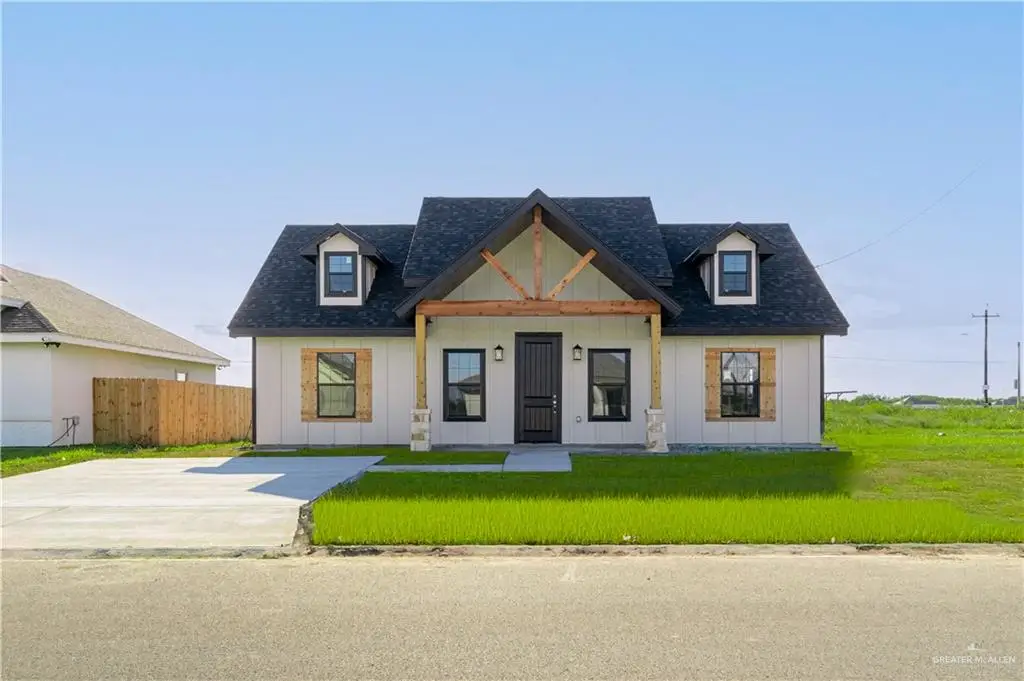 2244 Victoriano Street, Weslaco, TX 78596 - Image #1