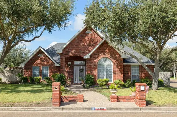 200 E Yellowhammer Court, McAllen, TX 78504