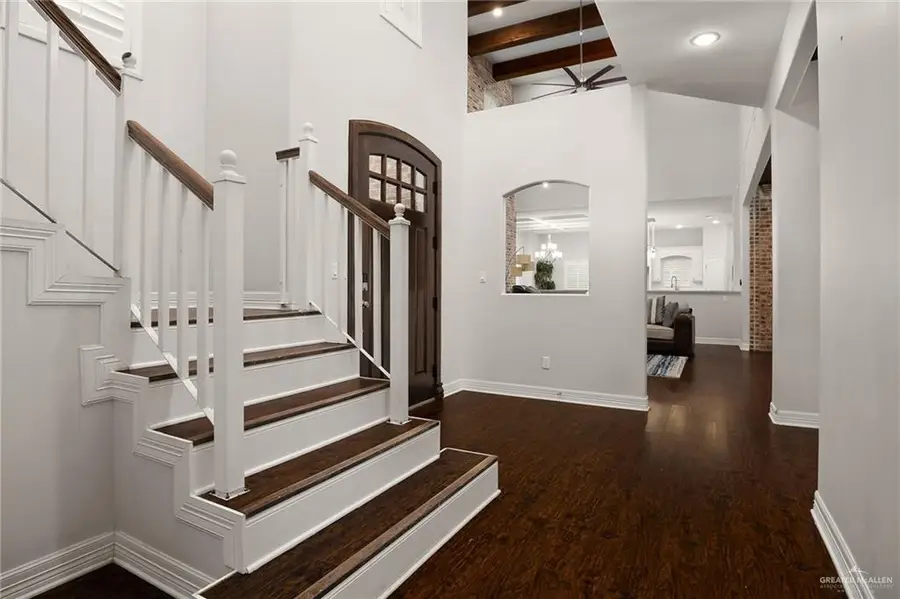 2504 San Bernard Street, Edinburg, TX 78542 - Image #2