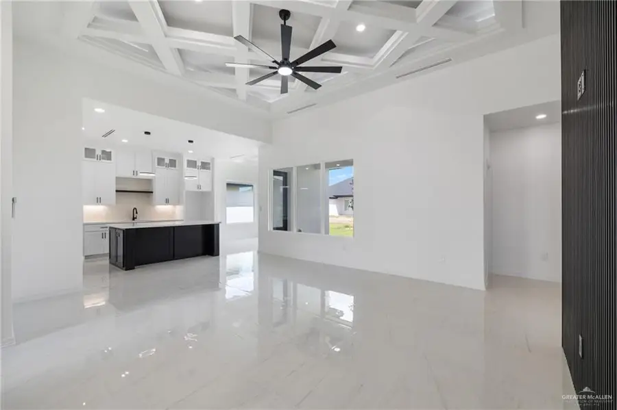 902 E 38th Street, San Juan, TX 78589 - Image #3