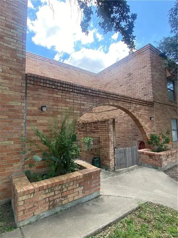 2302 Treasure Hills Boulevard, Harlingen, TX 78550 - Image #3