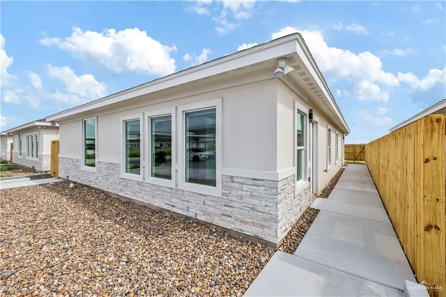 5320 Vision Street, Rio Grande City, TX 78582 - Image #2