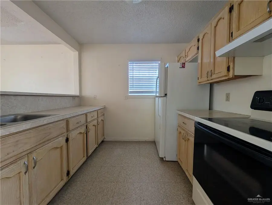 104 Carlotta Street, Mission, TX 78572 - Image #2