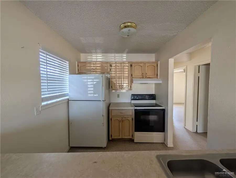 104 Carlotta Street, Mission, TX 78572 - Image #3