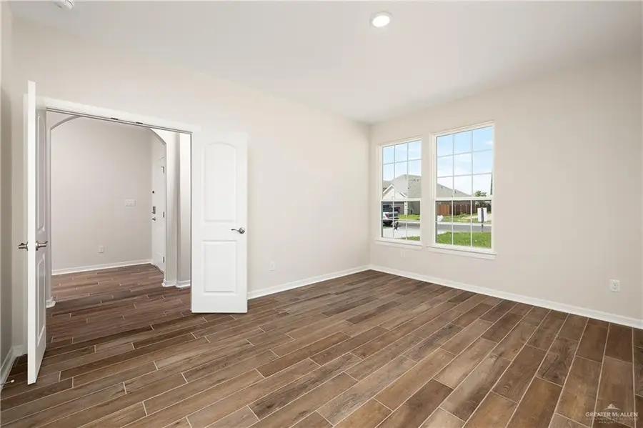 4000 N Sorghum Circle, Edinburg, TX 78542 - Image #2