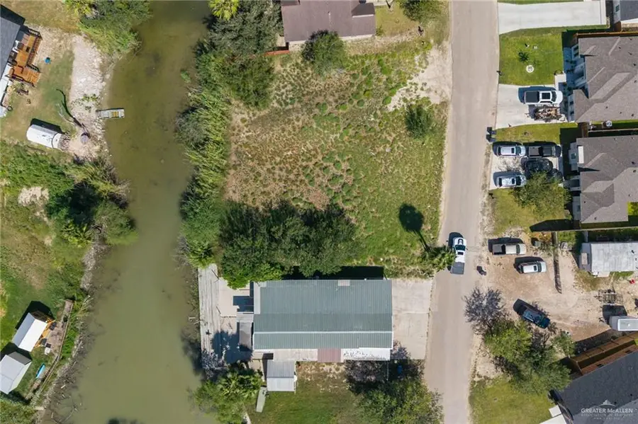 405 N Kika De La Garza Boulevard, La Joya, TX 78560 - Image #2