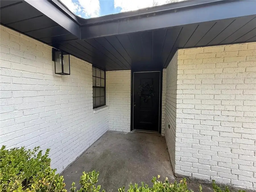 2416 Cottonwood Street, Mission, TX 78574 - Image #2