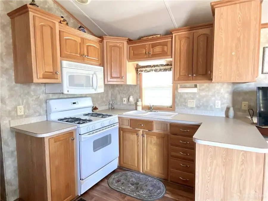 7511 Putter Drive, Mission, TX 78572 - Image #3