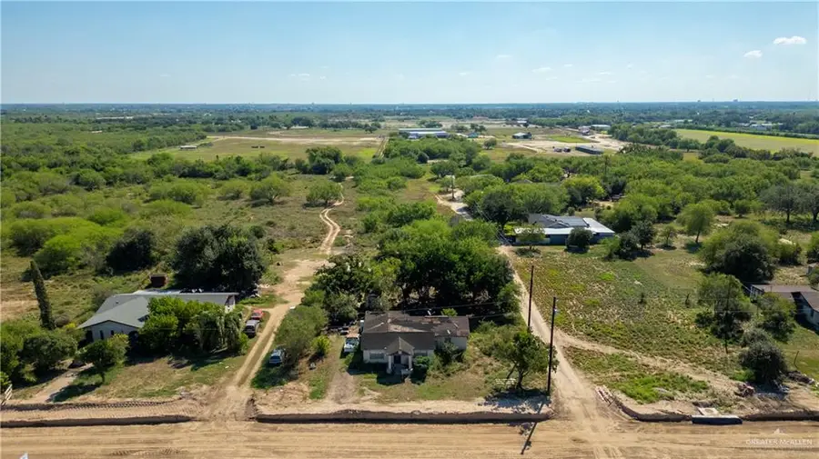 10114 N Shary Road, Mission, TX 78573 - Image #2