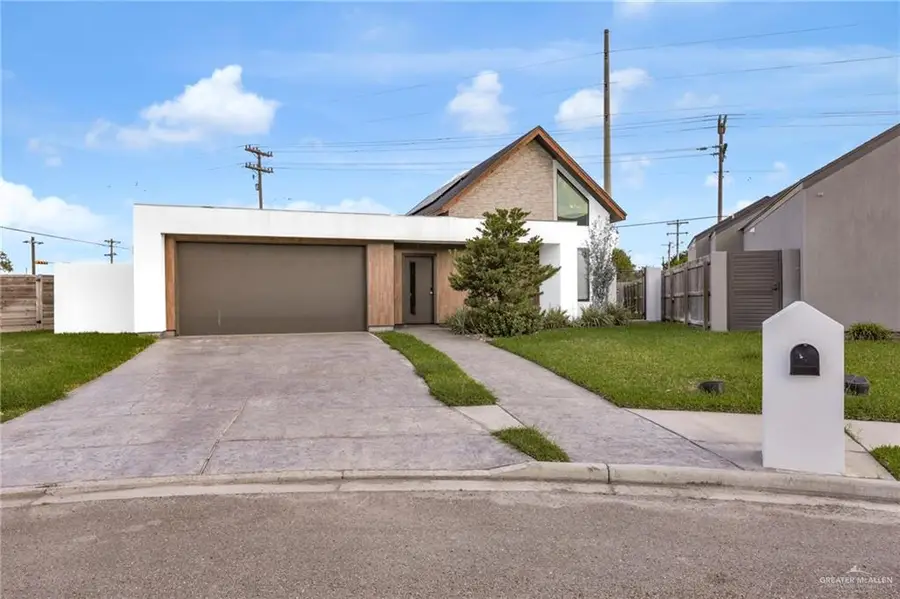 1604 St Claire Avenue, Edinburg, TX 78539 - Image #3