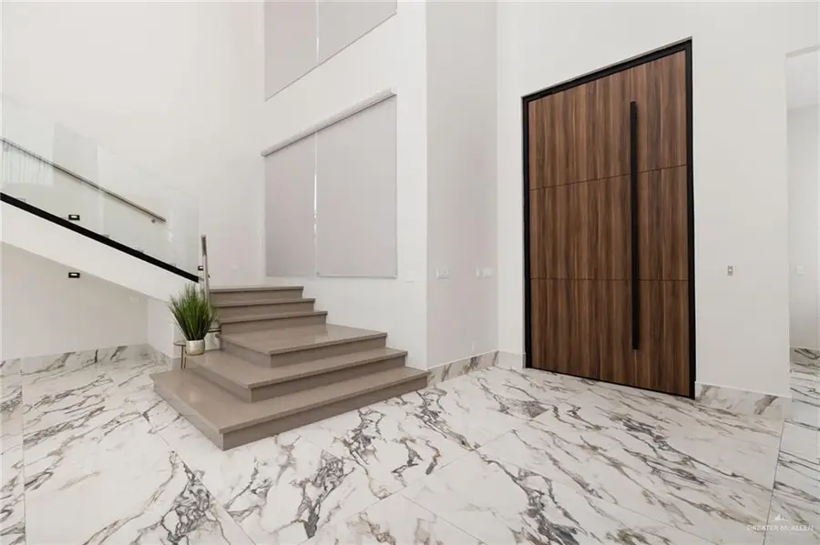 1106 Glenwood Avenue, Mission, TX 78572 - Image #2