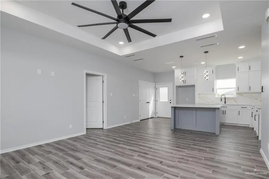 3416 Las Brisas Street, Edinburg, TX 78542 - Image #3