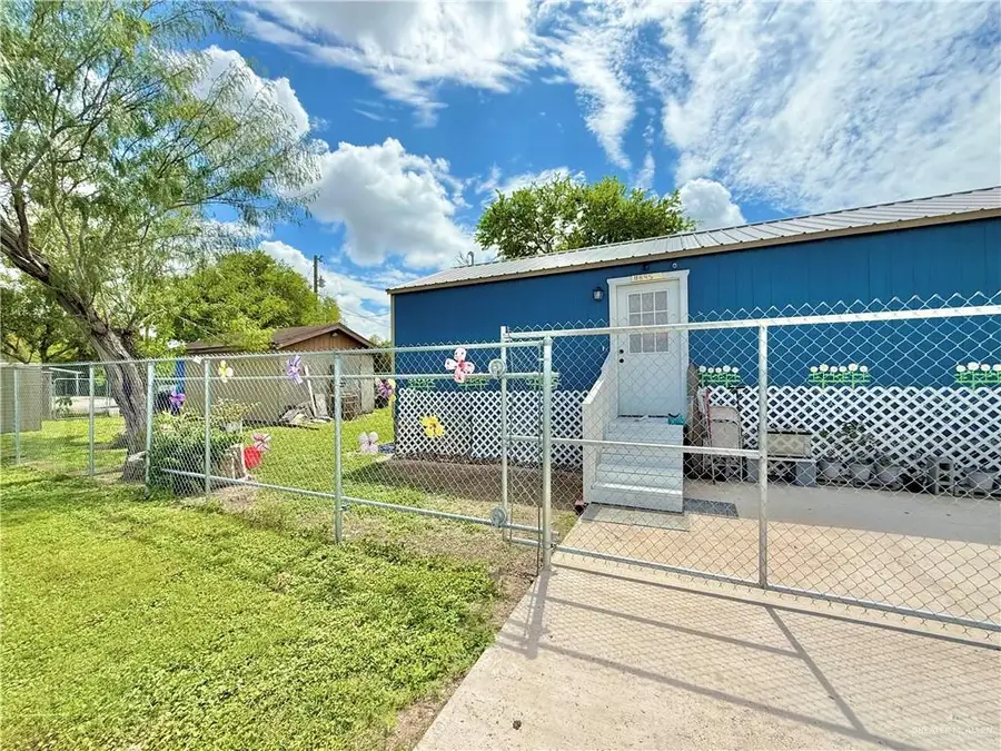 11845 Olive, Mercedes, TX 78570 - Image #2
