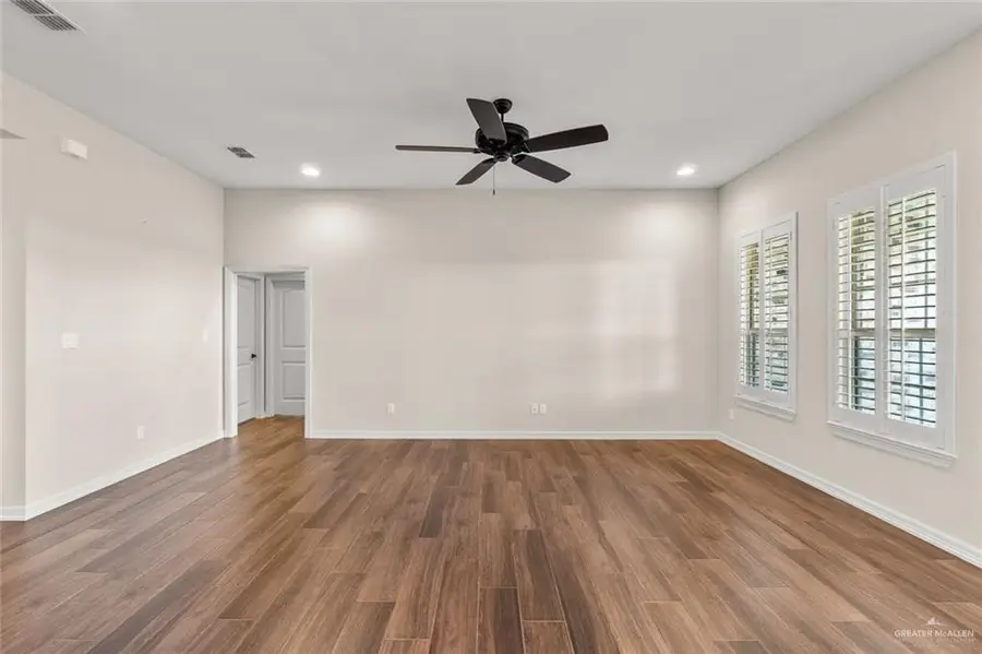 6109 Teak Avenue, Harlingen, TX 78552 - Image #3