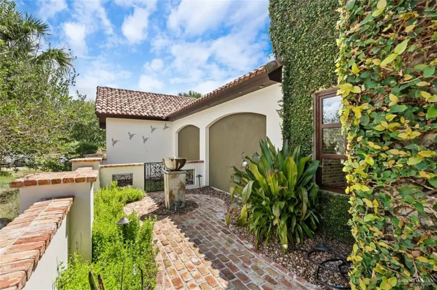 1425 Encanto Service Road, Weslaco, TX 78596 - Image #3