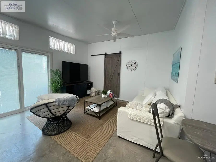 302 Mississippi River Boulevard E, Brownsville, TX 78520 - Image #3