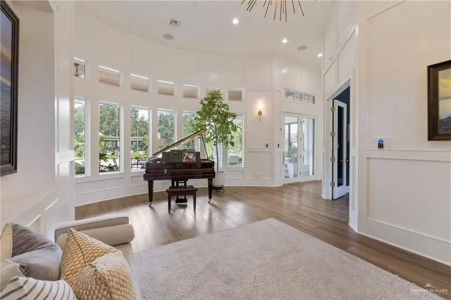 1705 Oakland Drive, Mission, TX 78573 - Image #3