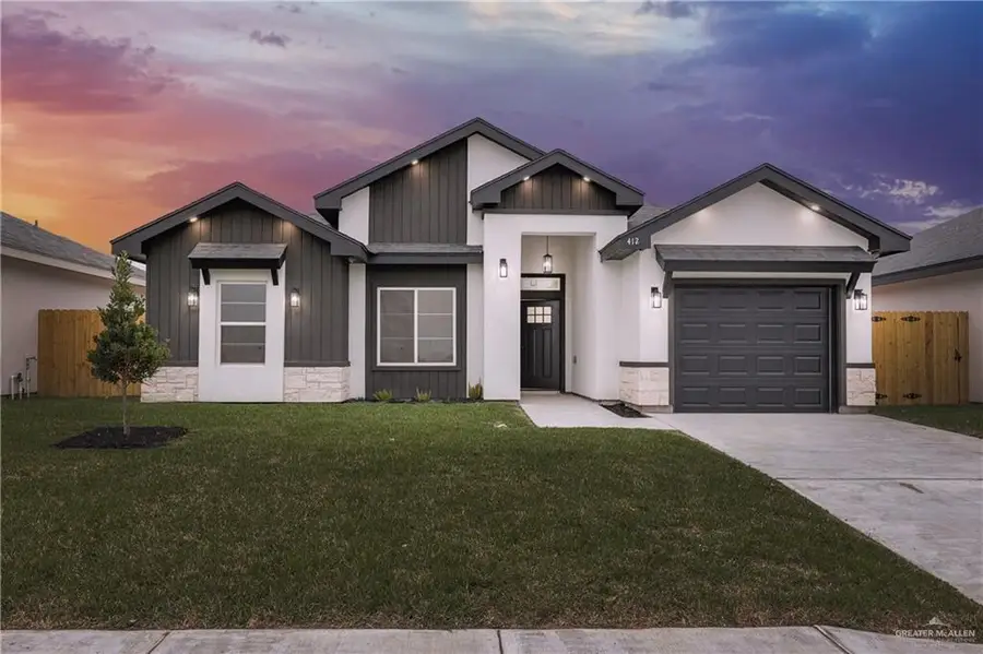 412 Leon Avenue, Elsa, TX 78543 - Image #2