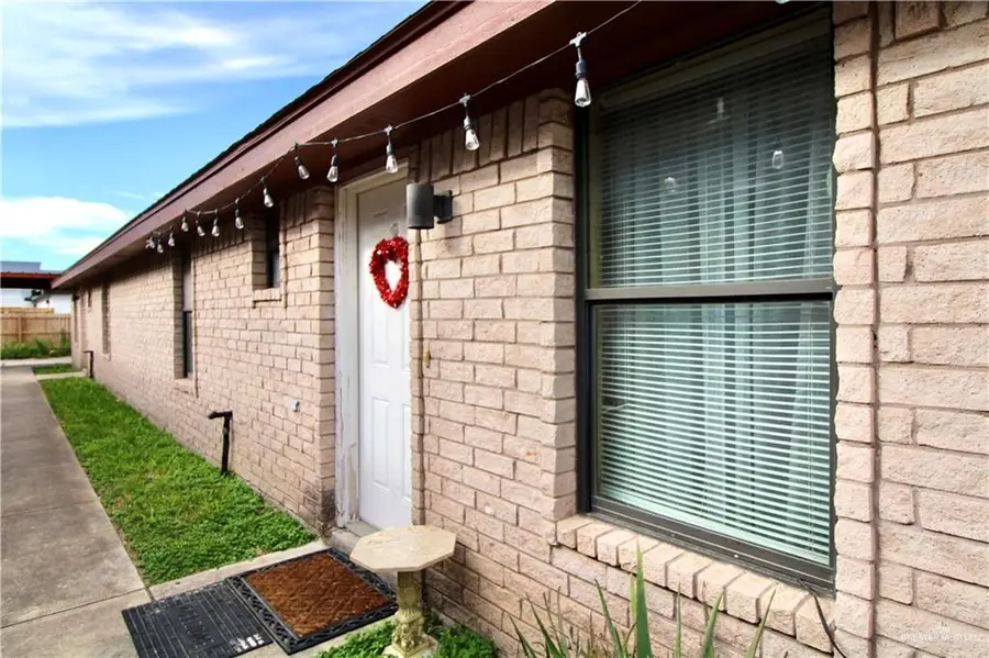 709 W Bronze Street, Pharr, TX 78577 - Image #3