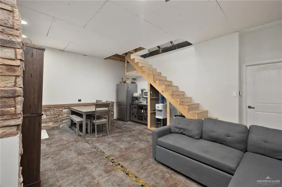 21712 N Val Verde Road, Edinburg, TX 78542 - Image #3