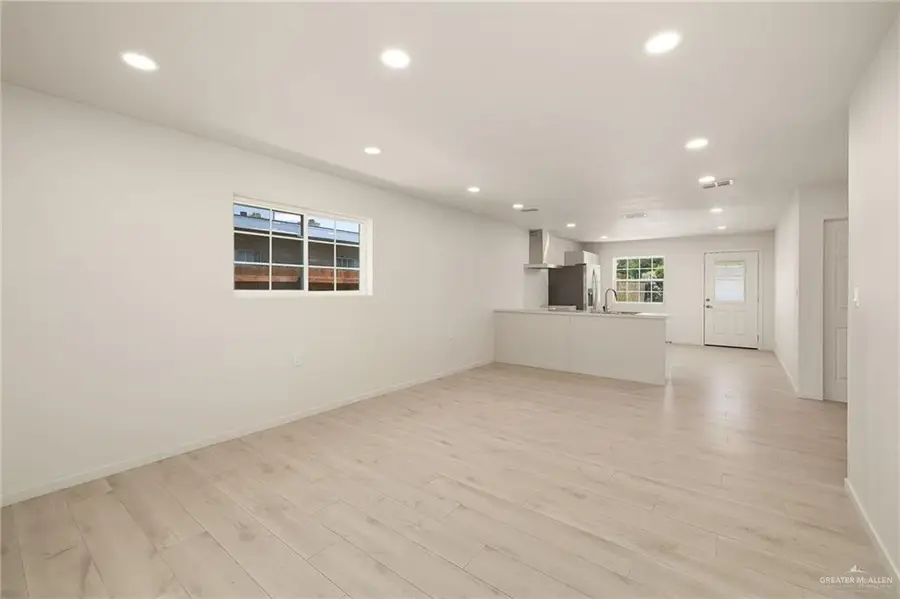 506 N 36th Street, McAllen, TX 78501 - Image #3