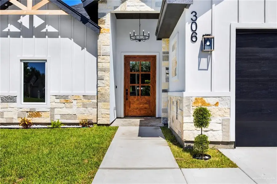 306 E Eagle Street, San Juan, TX 78589 - Image #3