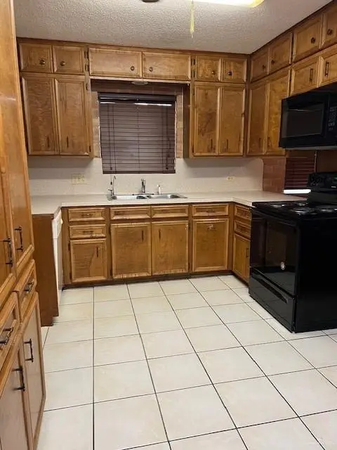 413 Toronto Avenue, McAllen, TX 78503 - #3