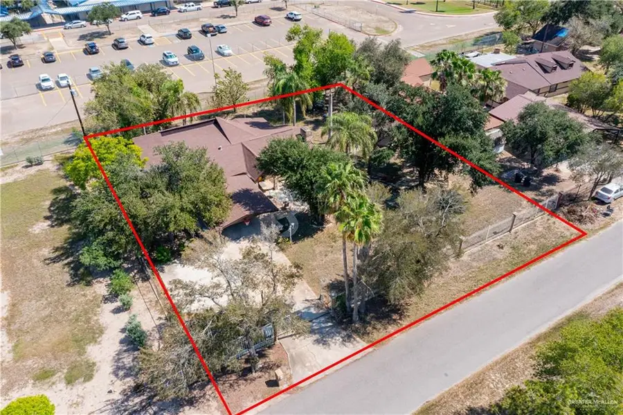 1318 S Maryland Street, Mission, TX 78573 - Image #2