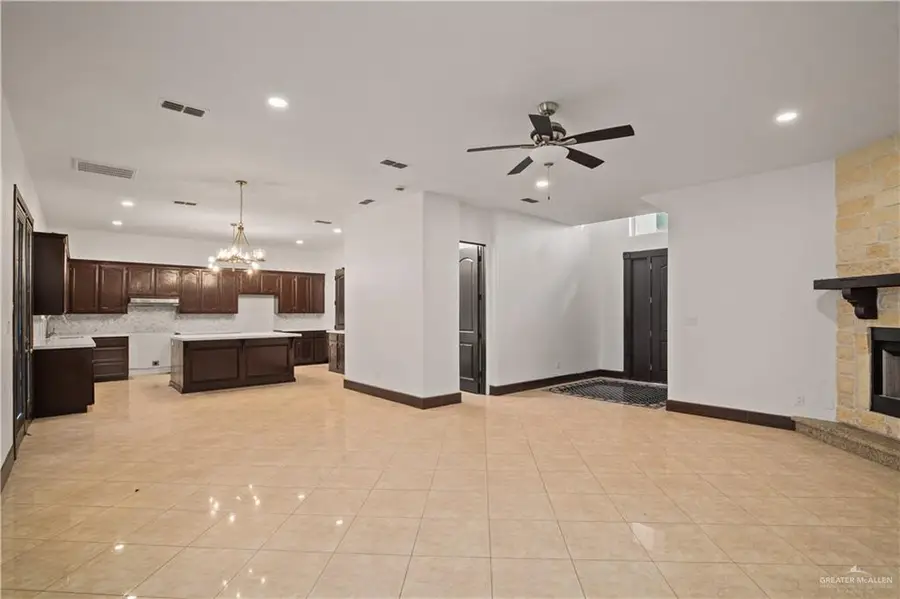 2311 E La Pointe Avenue, Alton, TX 78573 - Image #3