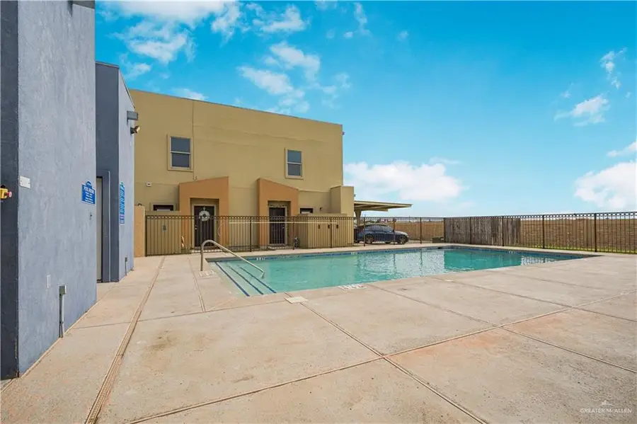 1217 E Camellia Avenue #A, McAllen, TX 78501 - Image #2