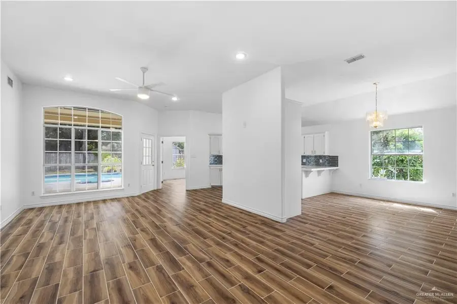 1010 N 47th Lane, McAllen, TX 78501 - Image #3