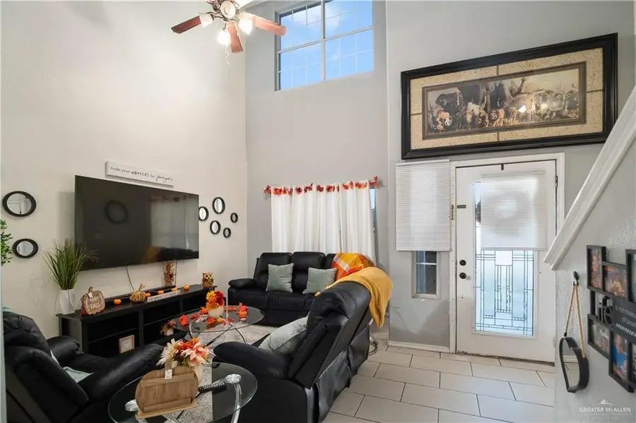 4004 S Las Nubes, Pharr, TX 78577 - Image #3