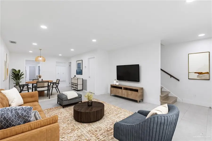 2000 S 5th Street #21, McAllen, TX 78503 - Image #2