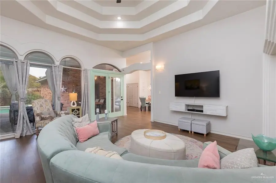 7213 N 4th Street, McAllen, TX 78504 - #3