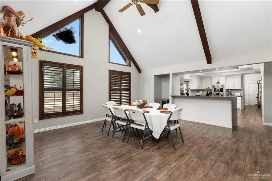 2002 N Mayberry Boulevard, Alton, TX 78573 - Image #2