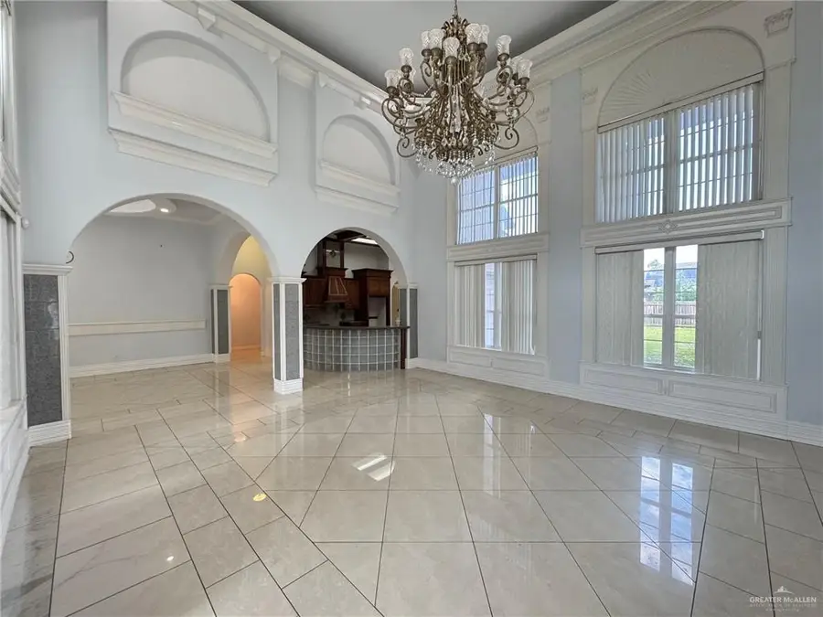 214 Southgate Boulevard, Weslaco, TX 78596 - Image #2